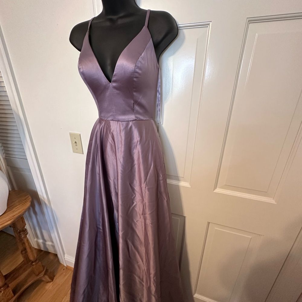 La Femme Lavender/Gray  Spaghetti Strap V Neck Dress Size 4 NWT - Picture 11 of 14
